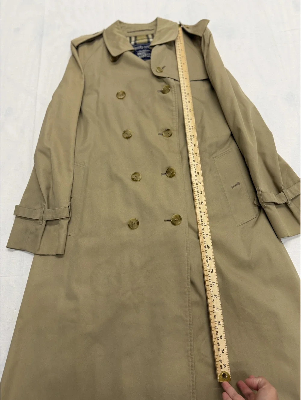 Burberry Classic Khaki Long Trench Coat with Double Breasted Buttons - Picture 2 of 16